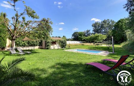 G&icirc;te n&deg;13G202648 Saint-R&eacute;my-de-Provence - Bouches-du-Rh&ocirc;ne - photo