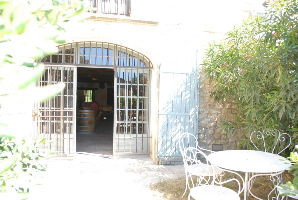 photo 0
