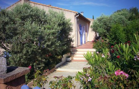 G&icirc;te n&deg;13G910616 Eyragues - Bouches-du-Rh&ocirc;ne - villa l'olivade