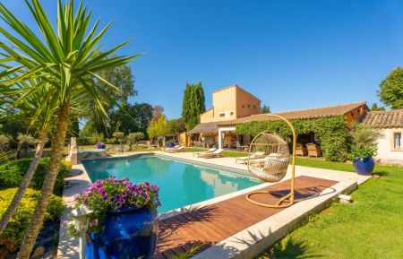 G&icirc;te n&deg;13G202558 Grans - Bouches-du-Rh&ocirc;ne - photo