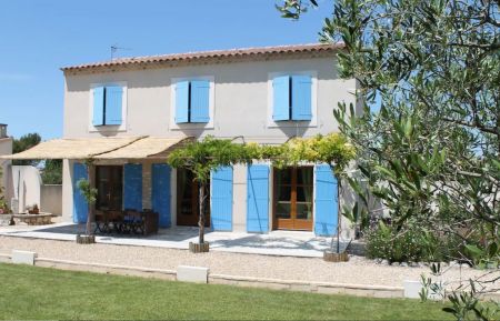 G&icirc;te n&deg;13G202108 Eyragues - Bouches-du-Rh&ocirc;ne - photo