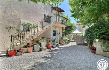 Acces aux chambres à l'étage Chambre d'hôtes n°13G202573 Marseille - Bouches-du-Rhône - Acces aux chambres à l'étage