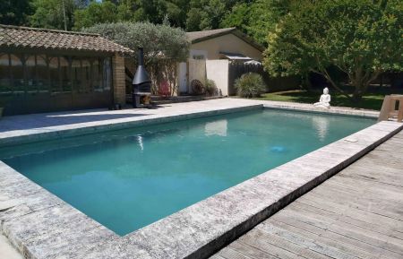 G&icirc;te n&deg;13G202601 Grans - Bouches-du-Rh&ocirc;ne - Grande piscine