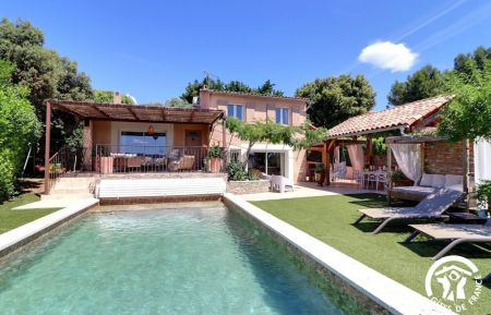 G&icirc;te n&deg;13G202135 Eyragues - Bouches-du-Rh&ocirc;ne - photo