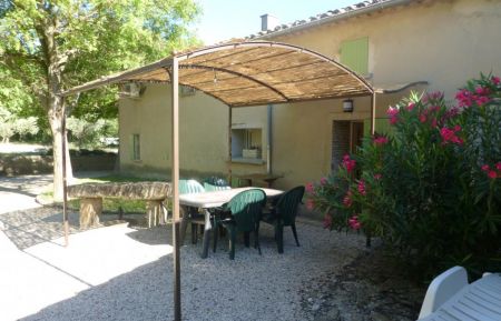 G&icirc;te n&deg;84G2290 M&eacute;rindol - Vaucluse - photo