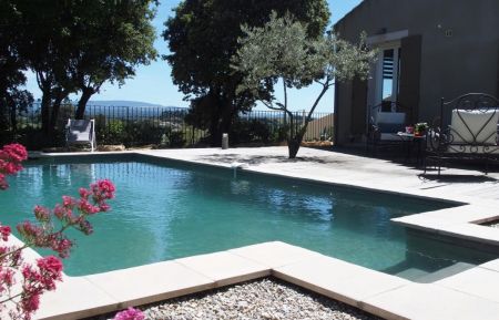 G&icirc;te n&deg;84G4124 Beaumes-de-Venise - Vaucluse - photo