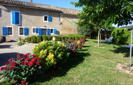 G&icirc;te n&deg;84G635 Villars - Vaucluse - Entr&eacute;e du G&icirc;te