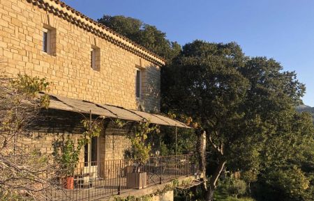 G&icirc;te n&deg;84G3565 Beaumes-de-Venise - Vaucluse - photo