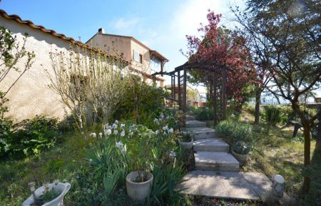 Gîte n°84G3407 Puyvert - Vaucluse - photo
