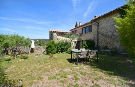 G&icirc;te n&deg;84G868 Venasque - Vaucluse - photo