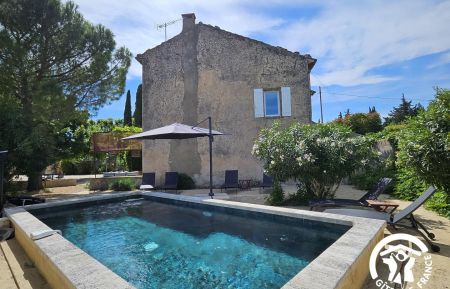 G&icirc;te n&deg;84G4372 Cheval-Blanc - Vaucluse - photo