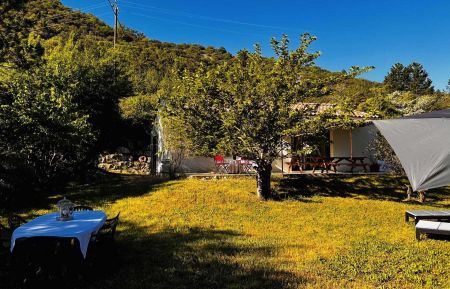 G&icirc;te n&deg;84G4374 Malauc&egrave;ne - Vaucluse - photo