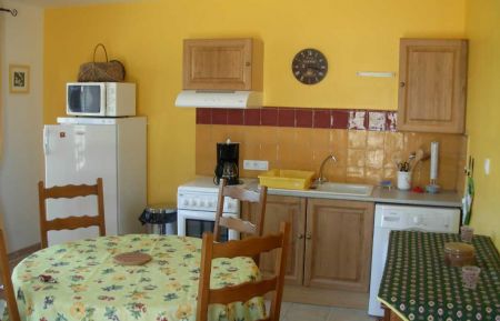 G&icirc;te n&deg;84G2630 Roussillon - Vaucluse - photo
